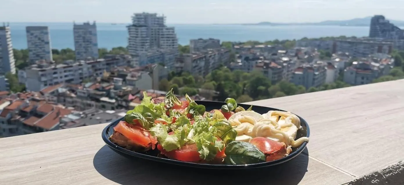Апартамент Панорама Лазур Burgas